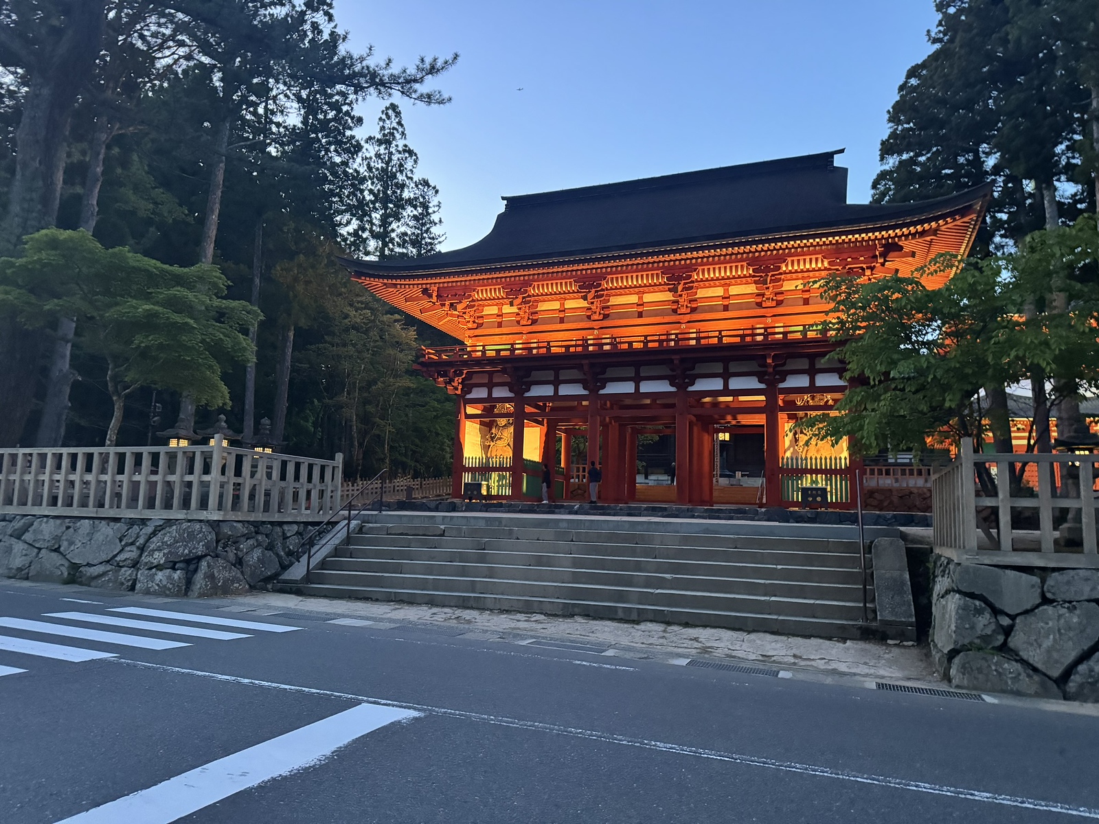 Roam the temples and cemeteries of Mount Koya (Koyasan) by night