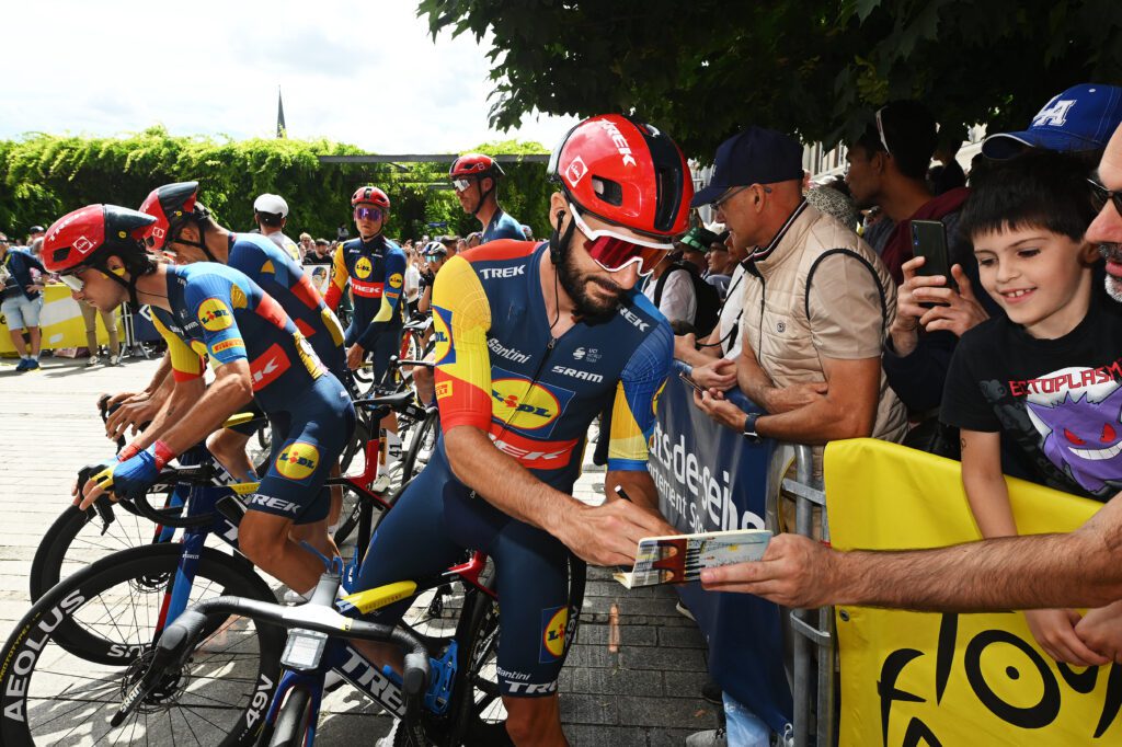 Tour de France VIP Access: Spectator Viewing Events