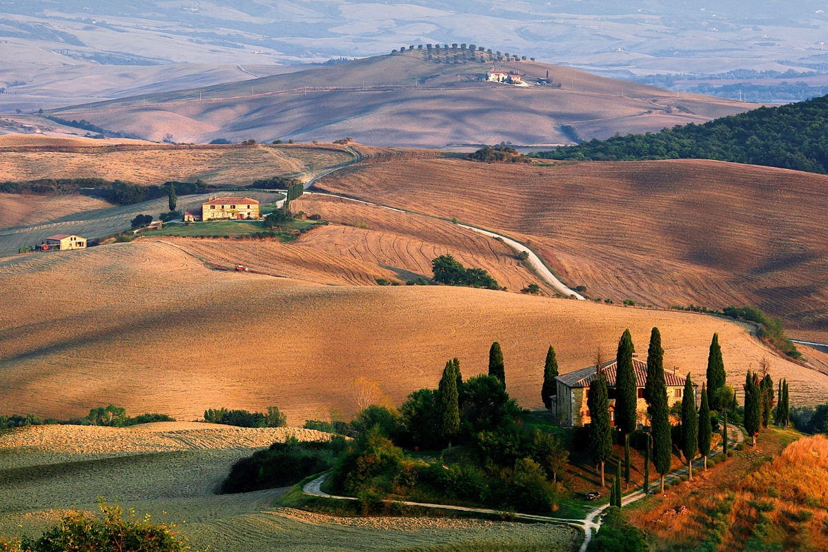 Cycling in the Crete Senesi